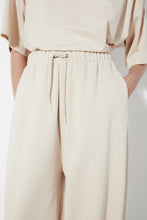 Carica l'immagine nel visualizzatore di Gallery, Wanda Pants - Beige "RITA ROW"