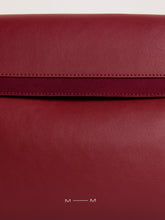 Carica l'immagine nel visualizzatore di Gallery, Borsa a spalla eco Burgundy "M-M"