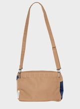 Carica l'immagine nel visualizzatore di Gallery, Bum Bag M Camel\Navy - "SUSAN BIJL"