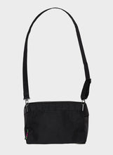 Carica l'immagine nel visualizzatore di Gallery, Bum Bag M black - "SUSAN BIJL"