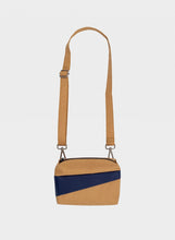 Carica l'immagine nel visualizzatore di Gallery, Bum Bag S - "SUSAN BIJL"