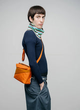 Carica l'immagine nel visualizzatore di Gallery, Bum Bag M Ginger - "SUSAN BIJL"