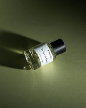 Carica l'immagine nel visualizzatore di Gallery, Tropical Dance “RHIZOME”
