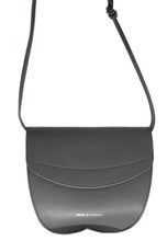 Carica l&#39;immagine nel visualizzatore di Gallery, Gea Flap Bag Grey &quot;HOUSE OF FLORENCE&quot;
