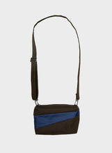 Carica l&#39;immagine nel visualizzatore di Gallery, Bum  Bag S - &quot;SUSAN BIJL&quot;
