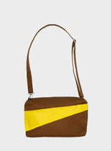 Carica l&#39;immagine nel visualizzatore di Gallery, Bum  Bag M - &quot;SUSAN BIJL&quot;
