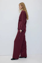 Carica l'immagine nel visualizzatore di Gallery, Muga Pants - Maroon "RITA ROW"
