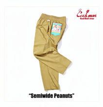 Carica l'immagine nel visualizzatore di Gallery, Chef Pants Semiwide Peanuts "COOKMAN"
