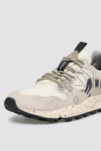 Carica l'immagine nel visualizzatore di Gallery, Yamano 3 Uni Bianco-Nero "FLOWER MOUNTAIN"
