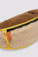 Carica l&#39;immagine nel visualizzatore di Gallery, Marsupio Unisex Teddy Beige “ FLOWER MOUNTAIN “
