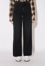 Carica l'immagine nel visualizzatore di Gallery, JEANS LINDA USED BLACK "AMISH SUPPLIES"
