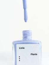 Carica l&#39;immagine nel visualizzatore di Gallery, Lavender nail polish &quot;LICIA FLORIO&quot; 100% vegan
