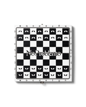 Carica l'immagine nel visualizzatore di Gallery, NP Chess Board "NO PROBLEMO"
