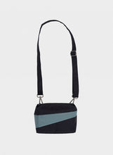 Carica l&#39;immagine nel visualizzatore di Gallery, Bum  Bag S - &quot;SUSAN BIJL&quot;

