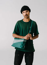 Carica l'immagine nel visualizzatore di Gallery, Bum  Bag M Green\Grey - "SUSAN BIJL"
