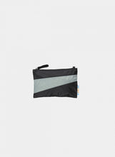 Carica l&#39;immagine nel visualizzatore di Gallery, Pouch S &quot;SUSAN BIJL&quot;
