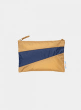 Carica l&#39;immagine nel visualizzatore di Gallery, Pouch M &quot;SUSAN BIJL&quot;

