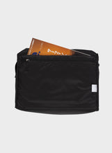 Carica l&#39;immagine nel visualizzatore di Gallery, 24\7 Bag Black &quot;SUSAN BIJL&quot;
