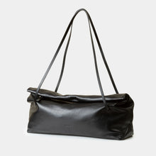 Carica l'immagine nel visualizzatore di Gallery, OTTA Bag black "ARRON"
